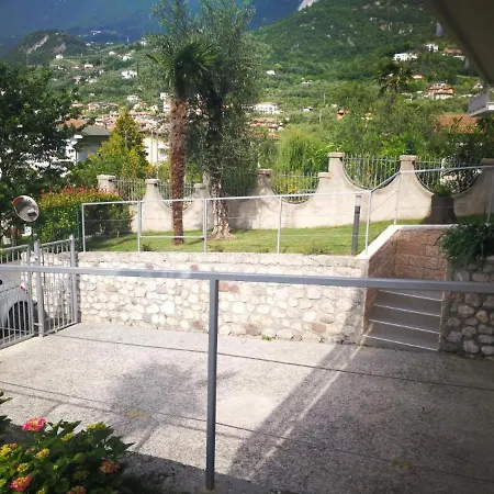 La Svolta Holidays בית נופש